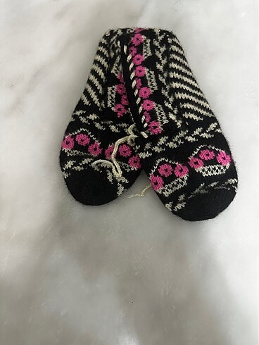 El Örgüsü Kışlık Patik - Görsel 2