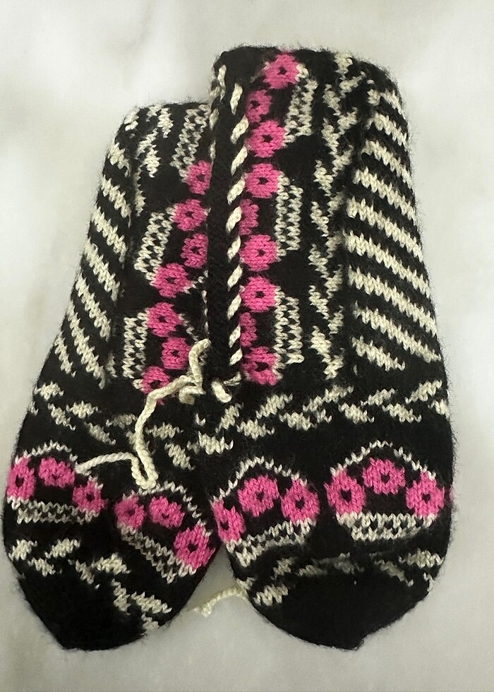 El Örgüsü Kışlık Patik - Görsel 3