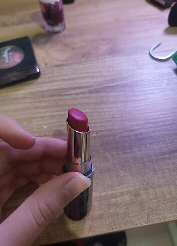  Beden Kilo lipstick ruj