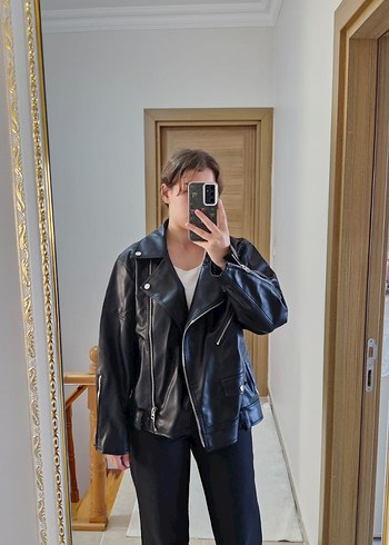 Kadın Siyah Deri Biker Ceket