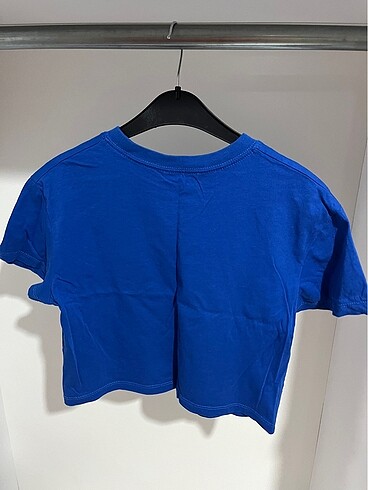 kadın crop - Görsel 2