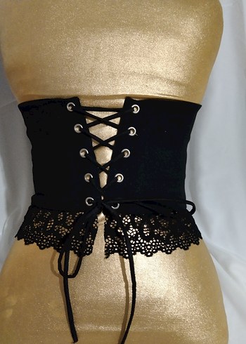 Dantel Detaylı Siyah Straplez Büstiyer - Görsel 3