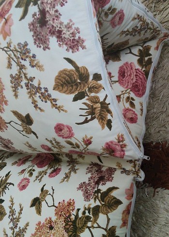 Çiçek Desenli Çok Renkli Minder - Görsel 4