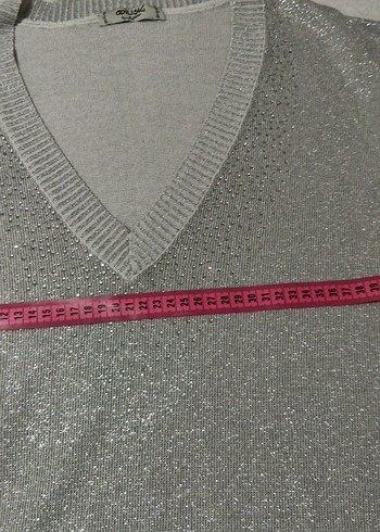 Kadın Gri V Yaka Kolsuz Triko Süveter - Görsel 4