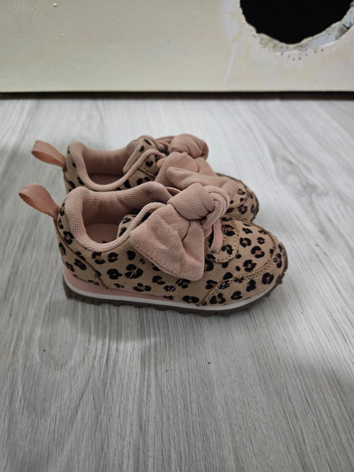 Kız Bebek Leopar Desenli İlk Adım Ayakkabısı - Görsel 2