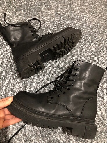 Zara Jl ööö