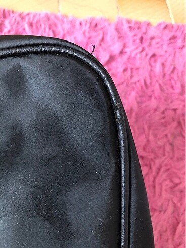  Beden siyah Renk Siyah çanta?