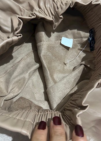 Bej Deri Mini Şort - Görsel 5