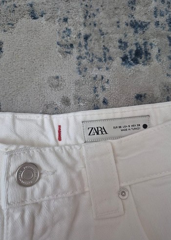m Beden beyaz Renk ZARA JEAN
