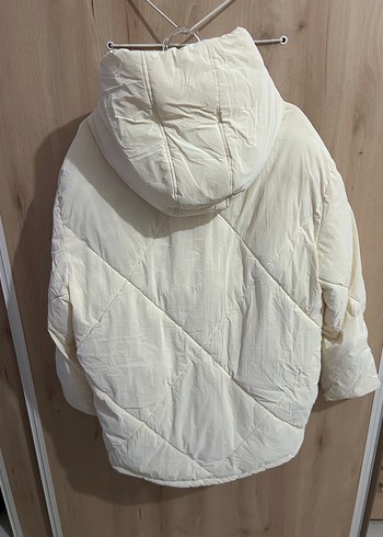 Düğmeli Beyaz Kadın  Kış Montu - Görsel 4