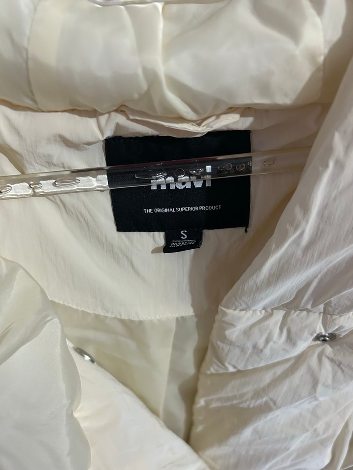 Düğmeli Beyaz Kadın  Kış Montu - Görsel 5