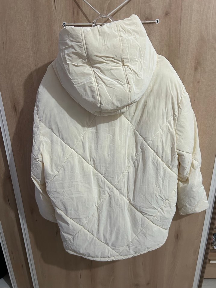 Düğmeli Beyaz Kadın  Kış Montu - Görsel 4