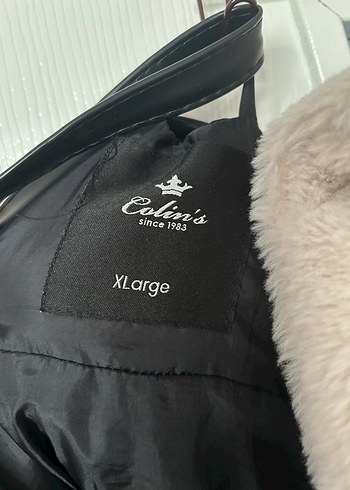 Colins Marka Detaylı Siyah Kadın mont - Görsel 2