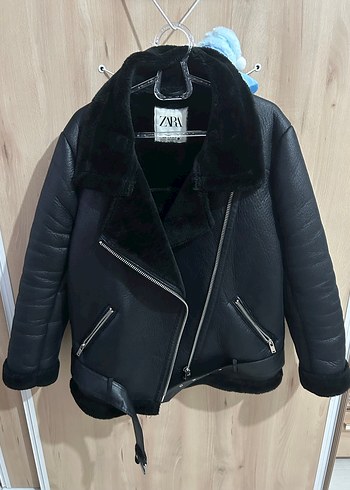Zara Siyah Kürklü Deri Biker Ceket - Görsel 2