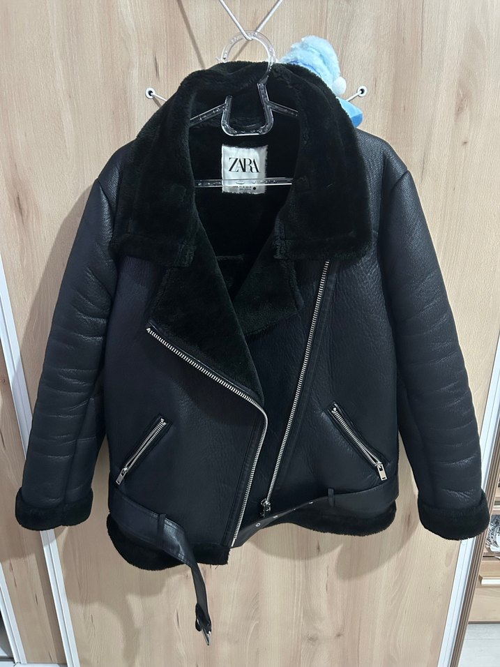 Zara Siyah Kürklü Deri Biker Ceket - Görsel 2