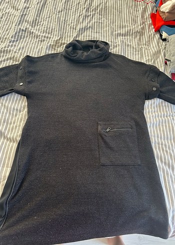 Düğmeli Yarım Balıkçı Yaka Gri Sweatshirt