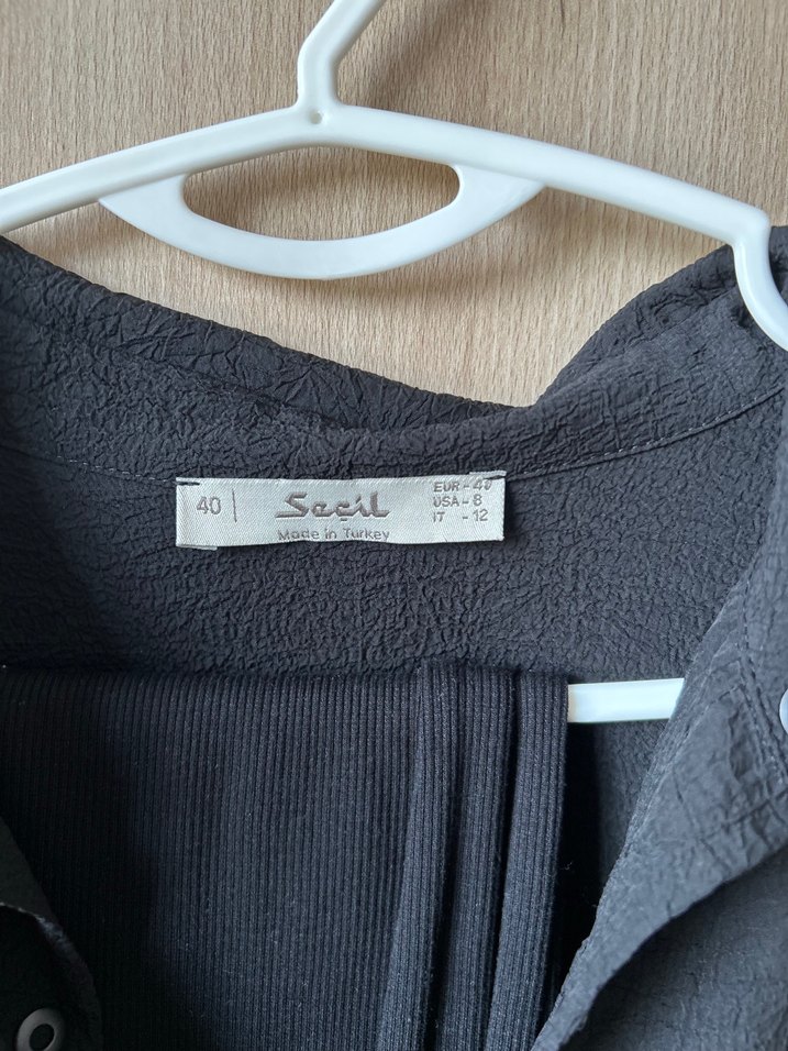 Seçil marka Düğmeli Siyah Keten Oversize Kadın Gömlek - Görsel 3