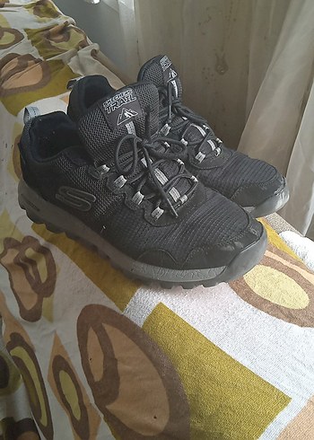 Skechers Siyah Spor Ayakkabı Velcro Detaylı
