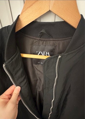 ZARA Siyah Fermuarlı Kadın Ceket - Görsel 3
