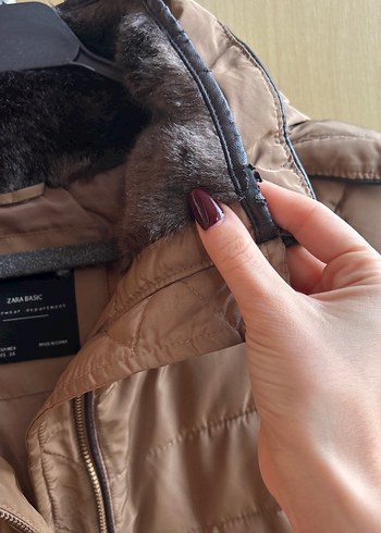 xs Beden Zara Kışlık Kapsonlu Mont