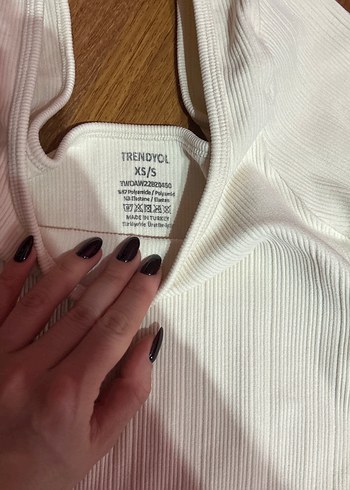 Trendyolmilla Fitilli Uzun Kollu Krem Rengi Crop - Görsel 4