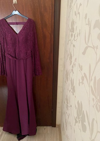 Bordo Uzun Kollu Dantel Detaylı Abiye Elbise