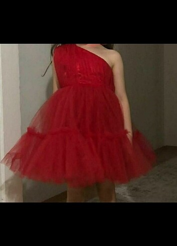 Butik İkra her yaşa hitap eder