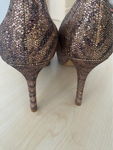Nine West Zebra desen topuklu ayakkabı