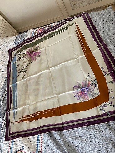 Beden çeşitli Renk Tuğba Eşarp İpek silk