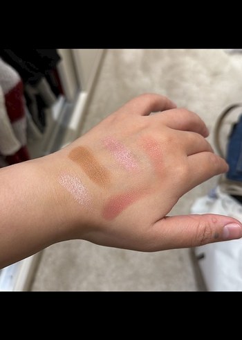 NARS Parlak Altın Allık - Görsel 4