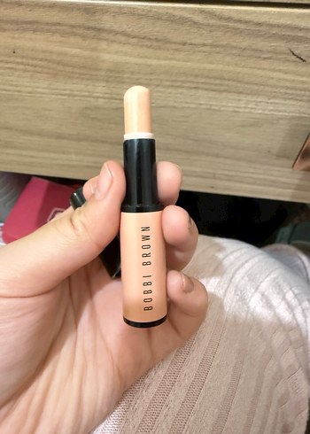 Bobbi Brown Stick Corrector - Görsel 3