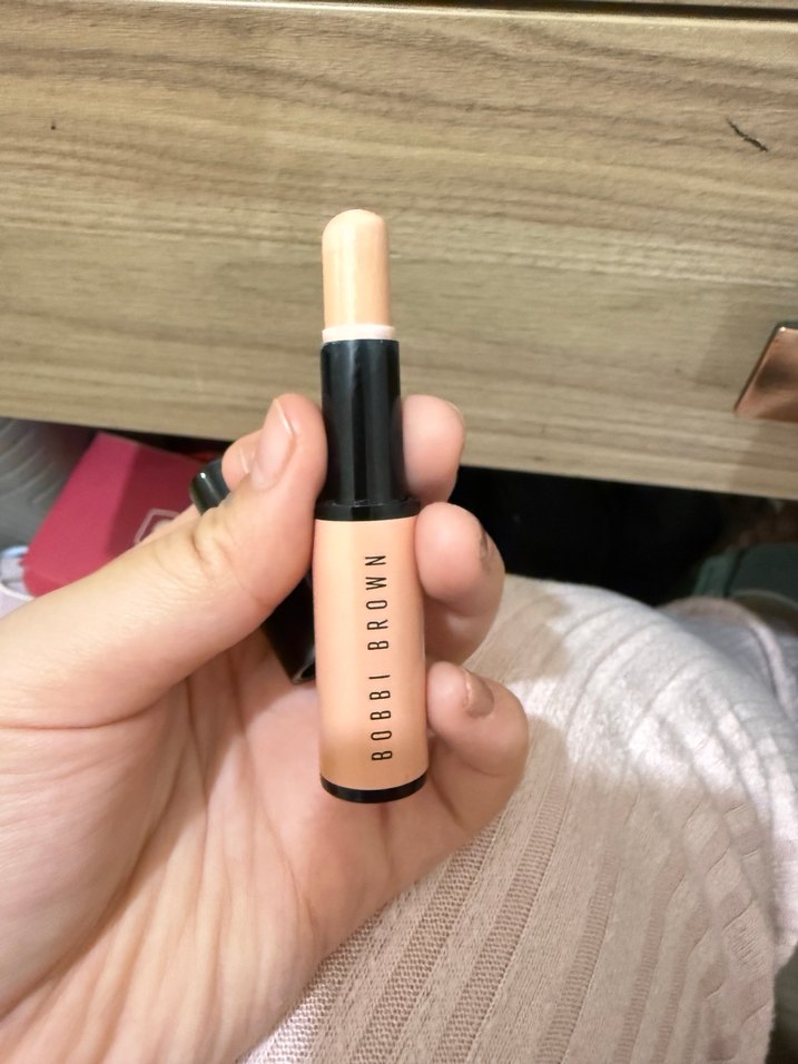 Bobbi Brown Stick Corrector - Görsel 3
