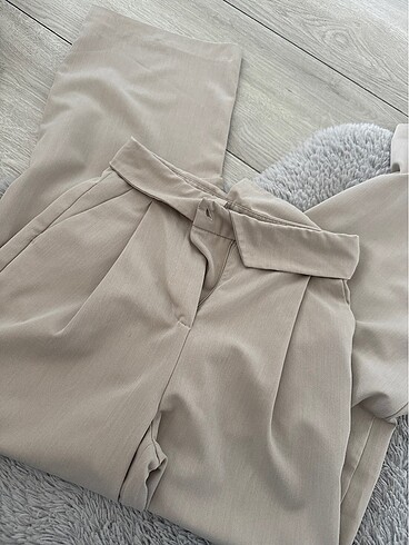 Bershka pantolon