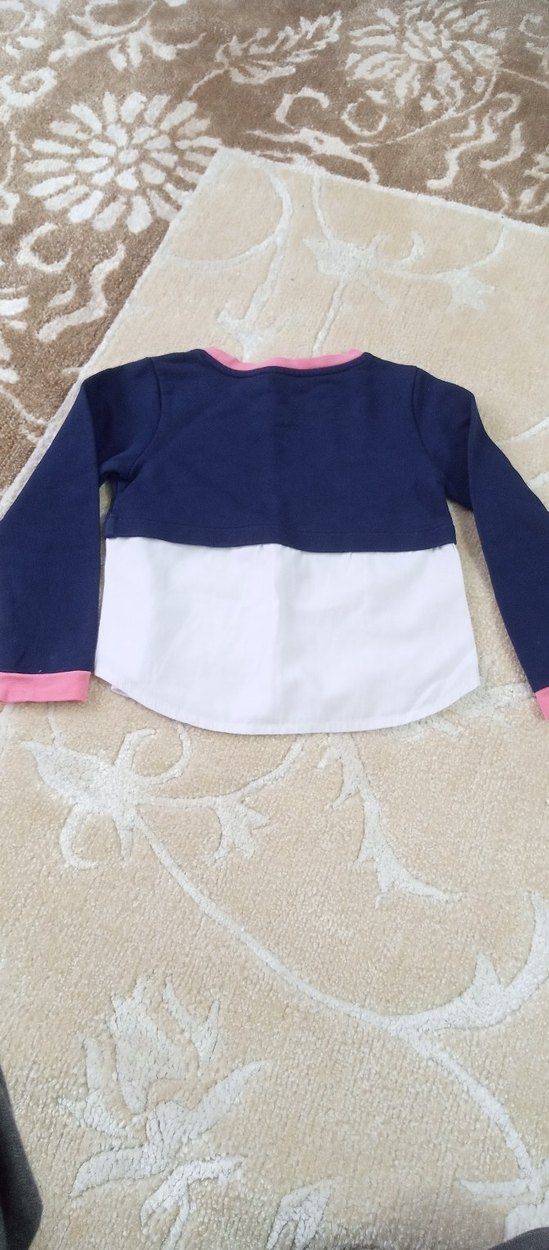 Düğmeli Beyaz Pamuklu Kız Gömleği - Görsel 4