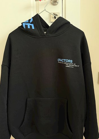 Kadın Siyah Kapüşonlu Baskılı Sweatshirt - Görsel 3