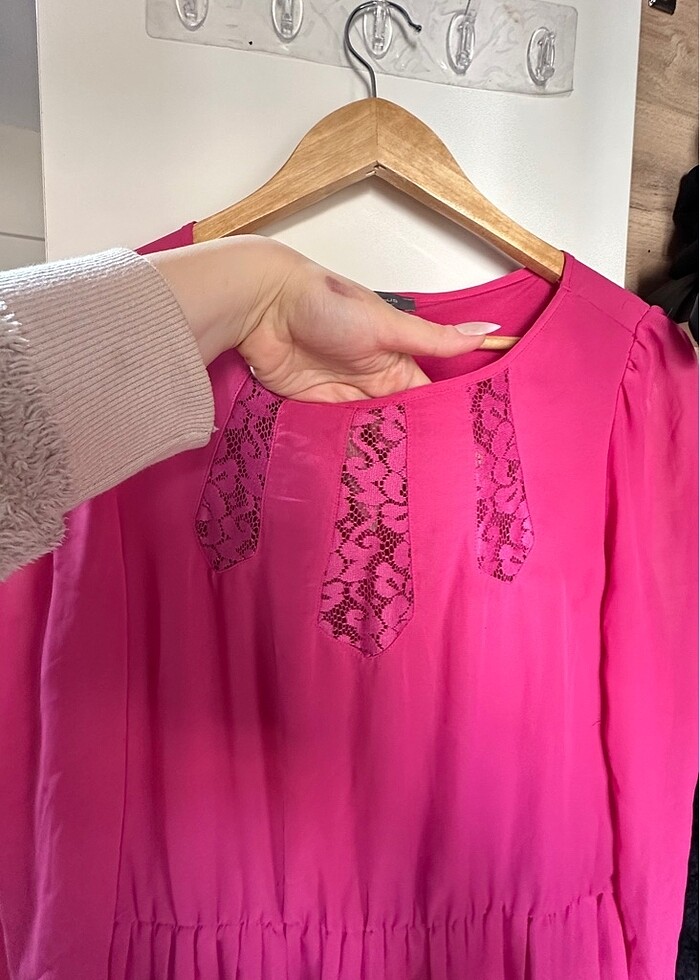 Pembe şifon elbise - Görsel 4