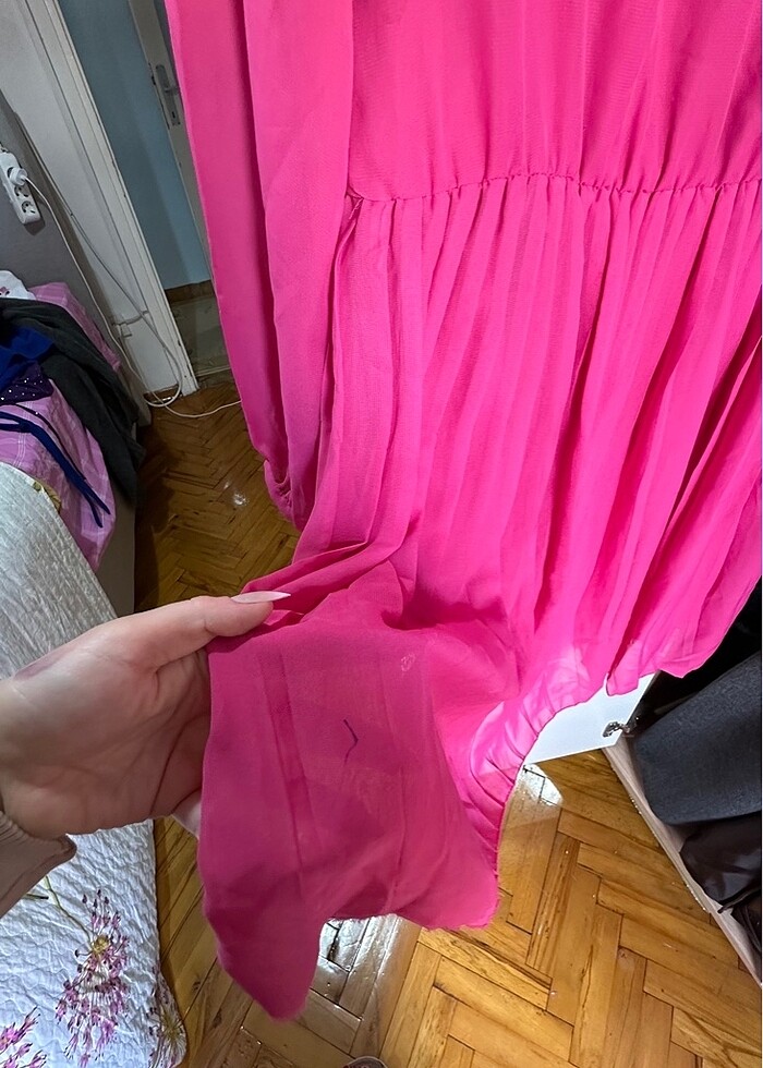 Pembe şifon elbise - Görsel 5