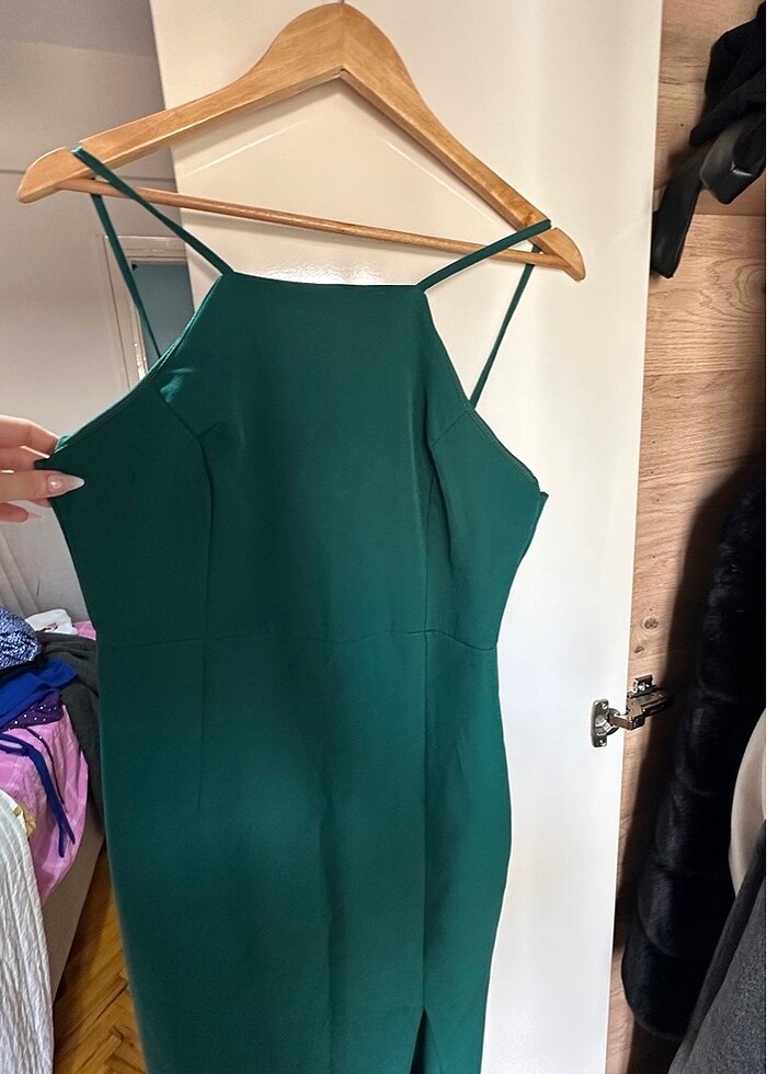 Yeşil elbise - Görsel 2