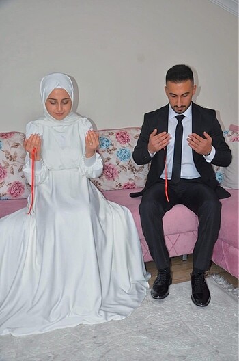 m Beden beyaz Renk Nikah elbisesi tesettür
