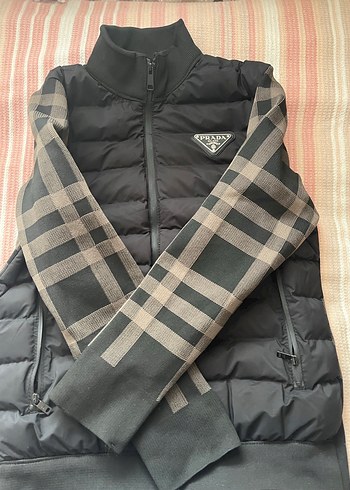 Prada Prada Siyah Fermuarlı Erkek Mont