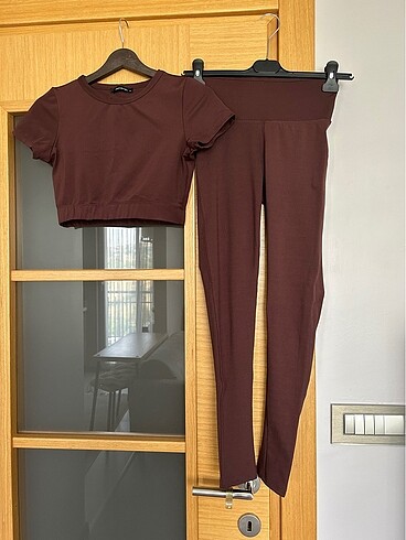 Trendyol tayt crop takım