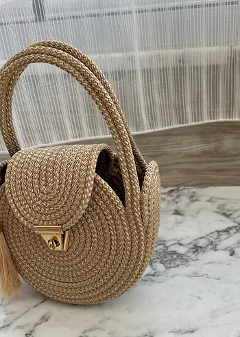 Zara Püsküllü Bohem Örgü Kadın Çanta
