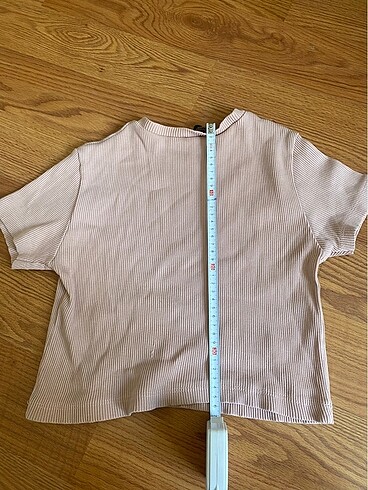 s Beden Pudra crop bluz