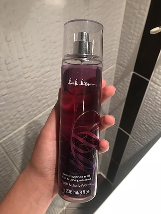 Bath & Body Works Bath And Body Works Dark Kiss
