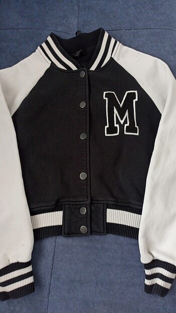 Mavi Jeans Kız çocuk kolej hırkası az kullanıldı