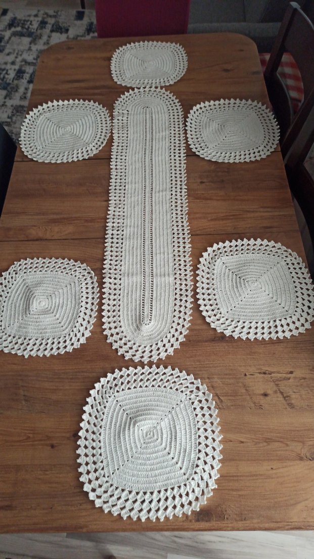 Beyaz Örgü Masa Takımı - Görsel 2