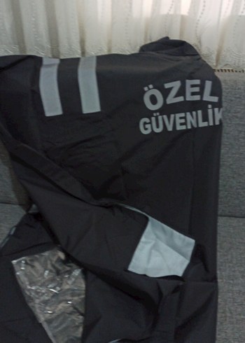 Kapüşonlu Siyah Erkek Yağmurluk - Görsel 5