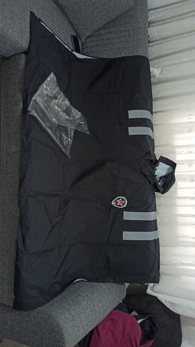 Kapüşonlu Siyah Erkek Yağmurluk - Görsel 2