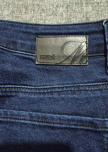 Gri Triko Detaylı Kadın Kot Pantolon - Görsel 7