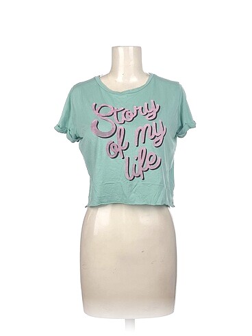 PreLoved T-shirt %70 İndirimli.